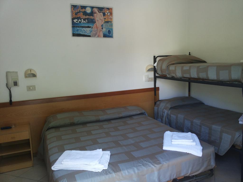 Hotel Cannes Rimini Phòng bức ảnh