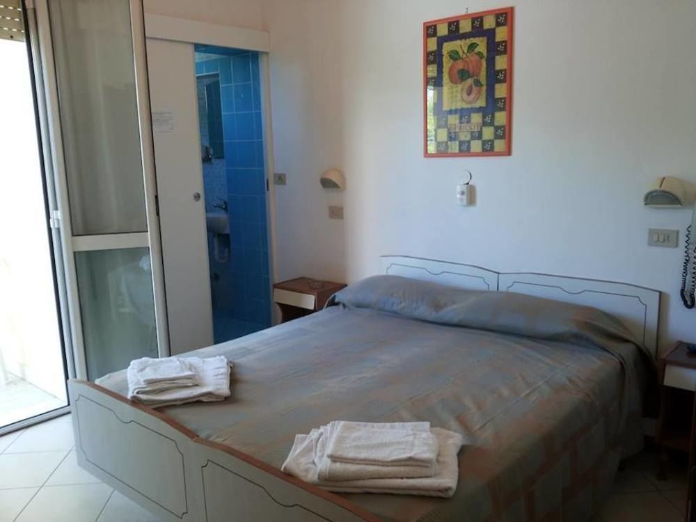 Hotel Cannes Rimini Ngoại thất bức ảnh